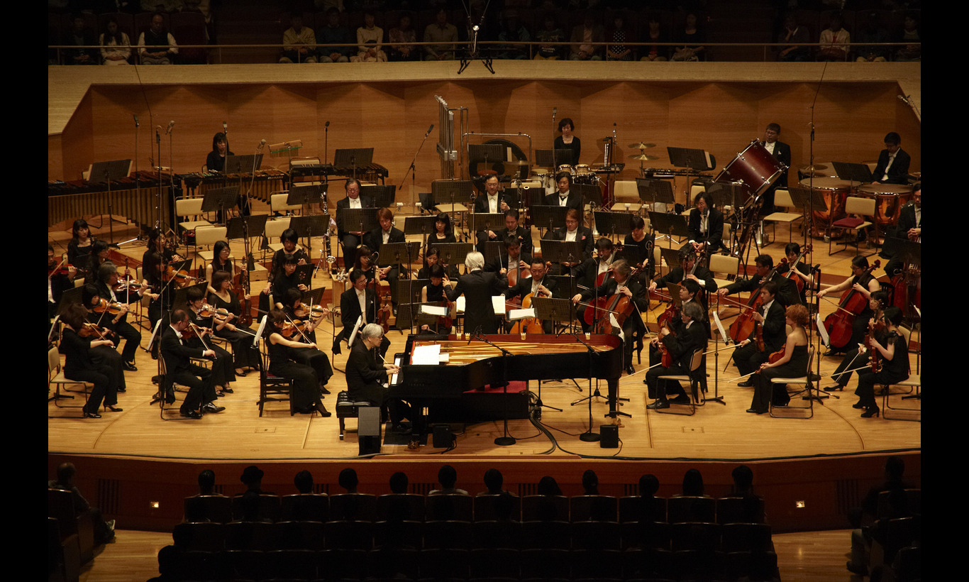 坂本龍一 Playing the Orchestra 2014